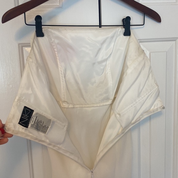 Strapless Sequined Flower Dress - Picture 6 of 6